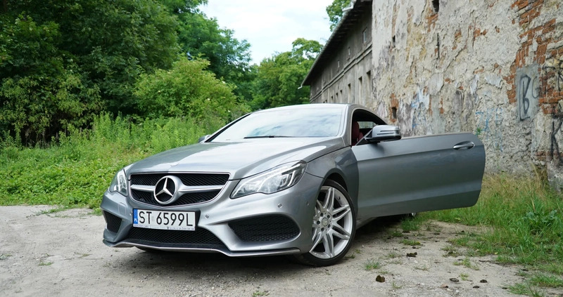 Mercedes-Benz Klasa E cena 104550 przebieg: 148500, rok produkcji 2017 z Gliwice małe 631